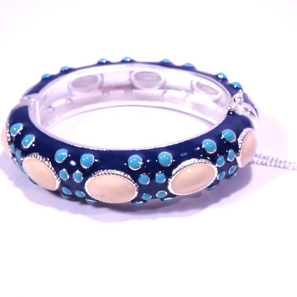 J.Crew Women's VINTAGE Blue Cream Cabochon Enamel Silver Cuff Bracelet NWOT 98 - Picture 2 of 9